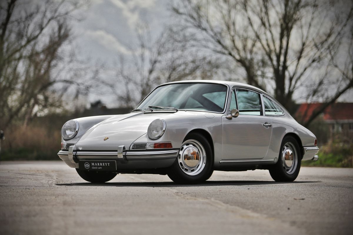 Marreyt Classic Cars is an exclusive classic car specialist in Belgium