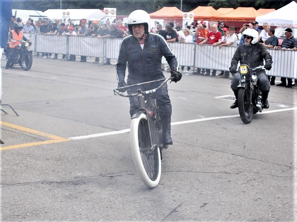 "ASIMOTOSHOW 2018": moto d'epoca a perdita d'occhio