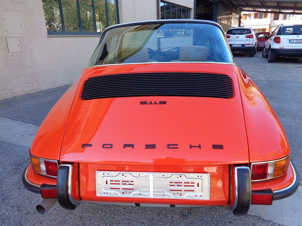 OldCar24 presente ad Auto e Moto d'Epoca 2021, tra le vetture esposte una PORSCHE 911 2.4 S TARGA  1972 restaurata da Andrea Cappellini
