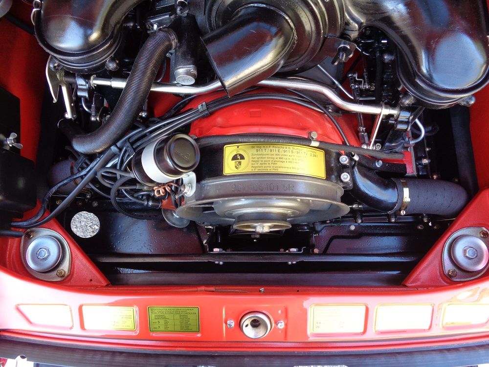 OldCar24 presente ad Auto e Moto d'Epoca 2021, tra le vetture esposte una PORSCHE 911 2.4 S TARGA  1972 restaurata da Andrea Cappellini