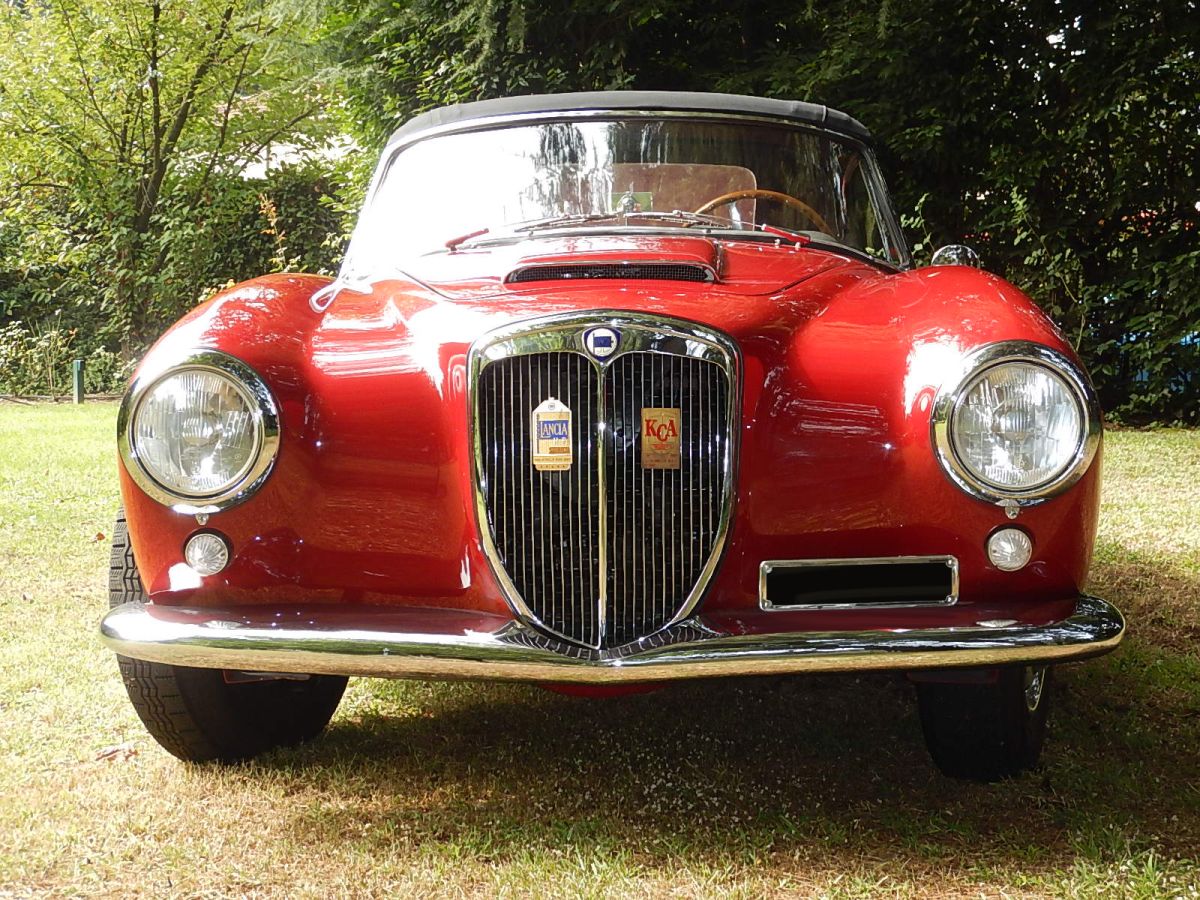 Preview of the rare Lancia Aurelia B24 convertible which will be exhibited in the OldCar24 stand at the Auto e Moto D'Epoca Bologna 2024 fair