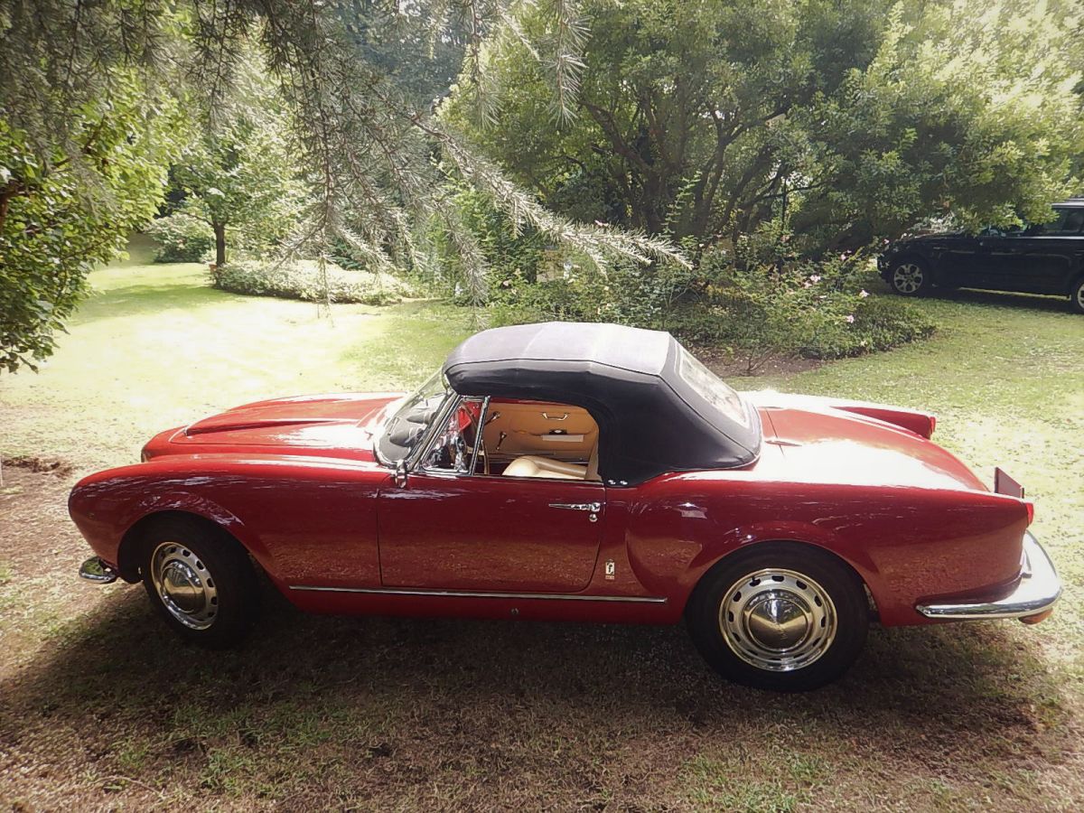 Preview of the rare Lancia Aurelia B24 convertible which will be exhibited in the OldCar24 stand at the Auto e Moto D'Epoca Bologna 2024 fair