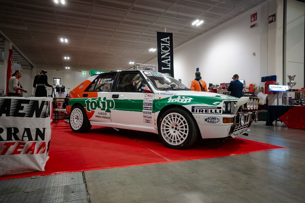 Bologna Vintage Cars and Motorcycles, Europe's largest classic car fair