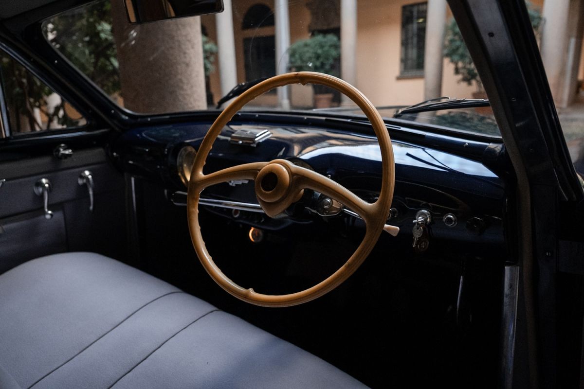 Alfa Romeo 6C 2500 Sport Pininfarina, l'auto delle celebrità, da Re Faruk d’Egitto a Rita Hayworth