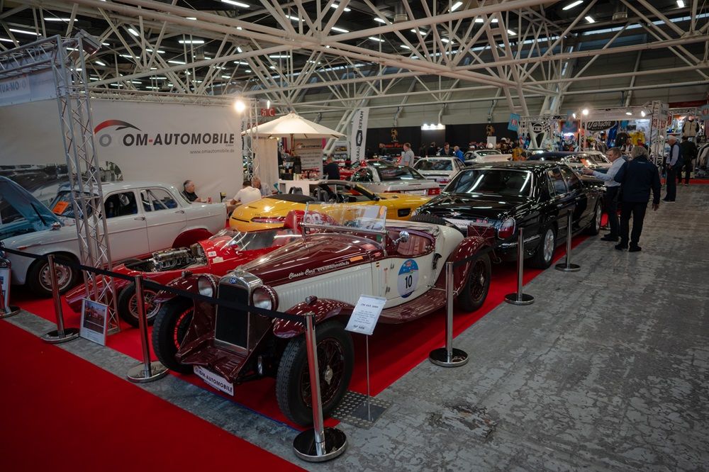 Bologna Vintage Cars and Motorcycles, Europe's largest classic car fair