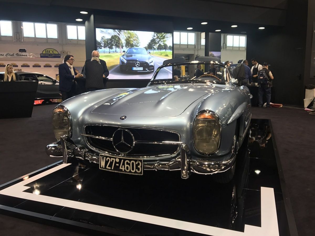 OldCar24 presente alla fiera Auto e Moto d'epoca 2017 : oltre 115.000 visitatori, un successo