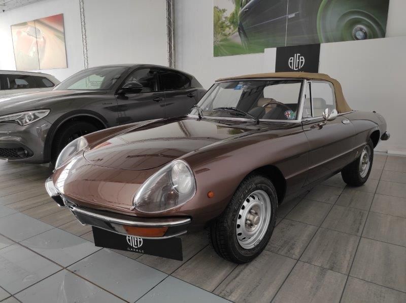 THE WONDERS OF ALFA GARAGE ALSO TO THE TRADE