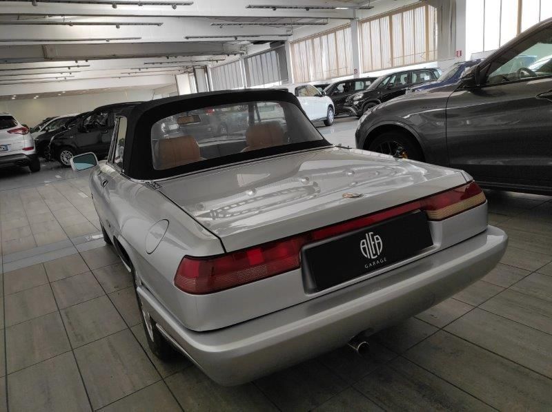 THE WONDERS OF ALFA GARAGE ALSO TO THE TRADE