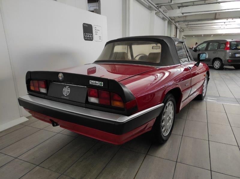 THE WONDERS OF ALFA GARAGE ALSO TO THE TRADE