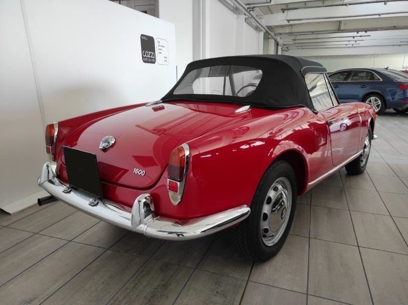 THE WONDERS OF ALFA GARAGE ALSO TO THE TRADE
