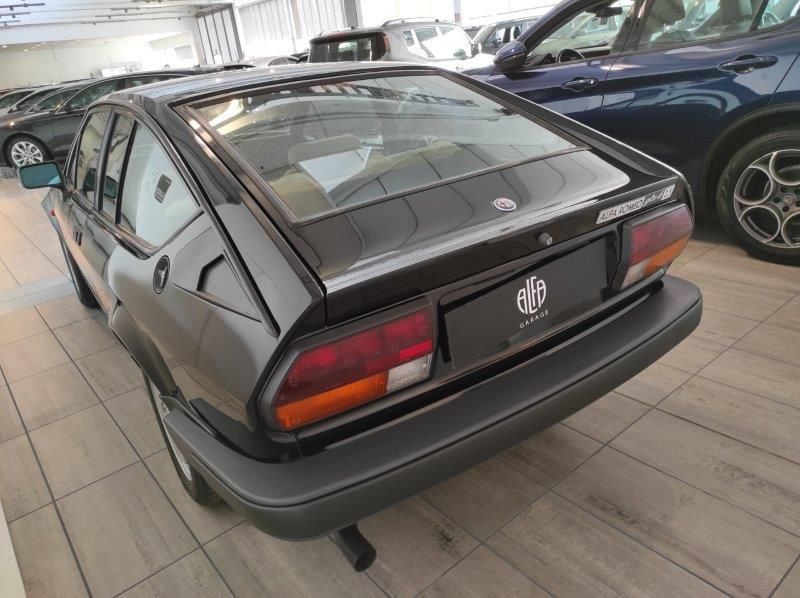 THE WONDERS OF ALFA GARAGE ALSO TO THE TRADE