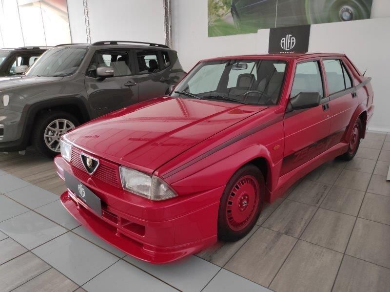 THE WONDERS OF ALFA GARAGE ALSO TO THE TRADE