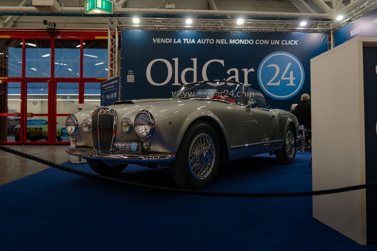 Bologna Vintage Cars and Motorcycles, Europe's largest classic car fair