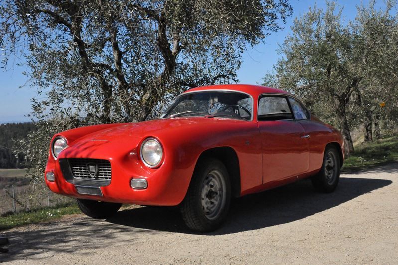 Preview of all 32 lots from FINARTE AUCTIONS' collection of collectible cars - March 8, 2026, 3:00 PM