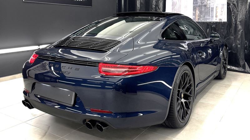 Preview of all 32 lots from FINARTE AUCTIONS' collection of collectible cars - March 8, 2026, 3:00 PM