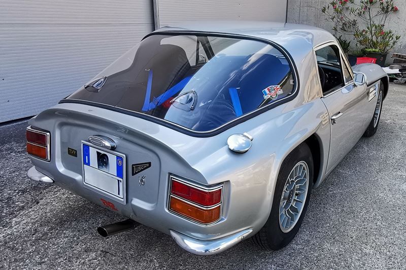 Preview of all 32 lots from FINARTE AUCTIONS' collection of collectible cars - March 8, 2026, 3:00 PM