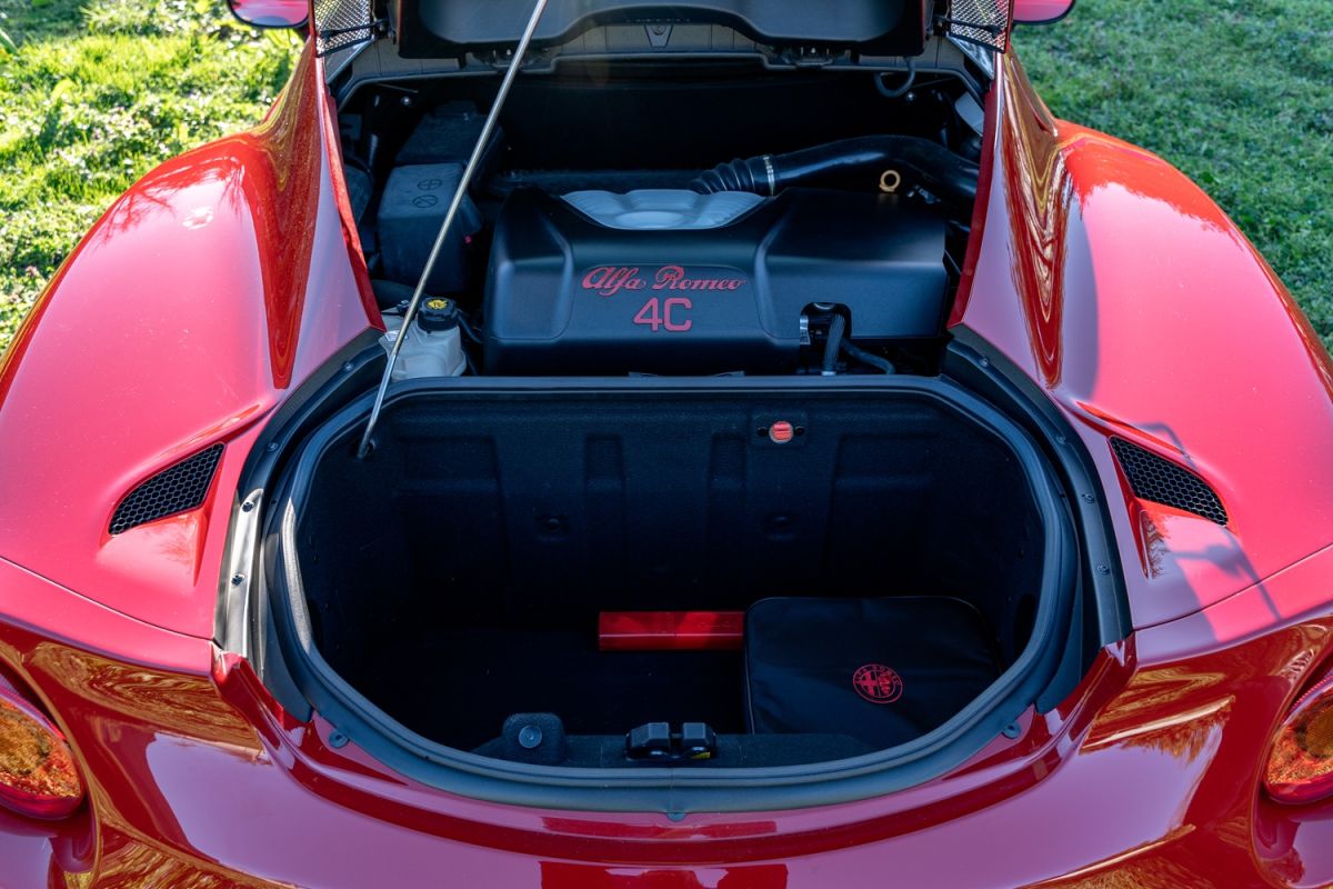 Alfa Romeo 4C Club Italia: rarity presented by ART-RITE AUCTION - 29 June 2024