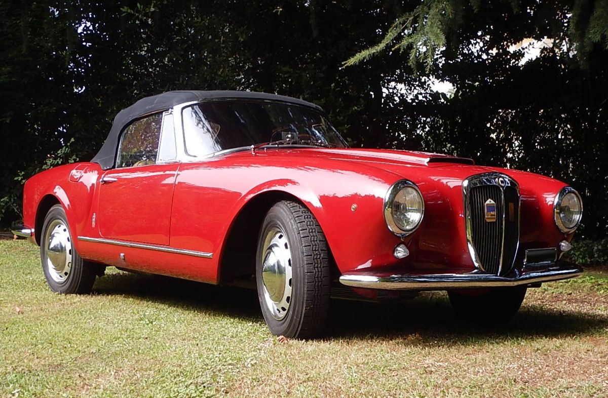 Preview of the rare Lancia Aurelia B24 convertible which will be exhibited in the OldCar24 stand at the Auto e Moto D'Epoca Bologna 2024 fair