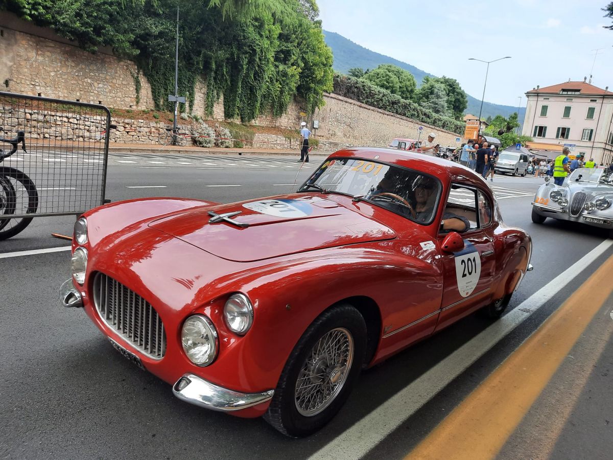1O0O MIGLIA 2021: the restart edition
