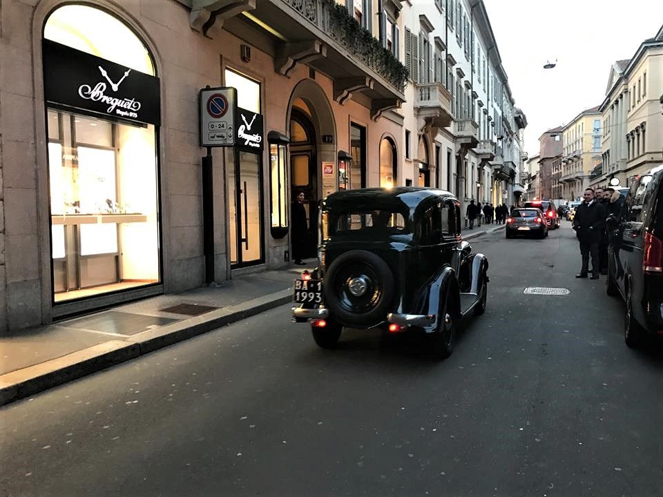 Milan: 25 pre-war cars on public display in Via Montenapoleone 