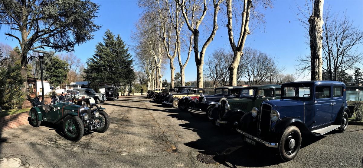Milan: 25 pre-war cars on public display in Via Montenapoleone 