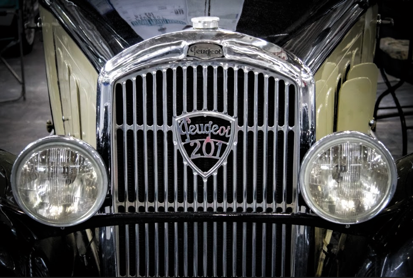 VERONA LEGEND CARS BEAUTIFUL, SPORTY AND DYNAMIC. THE THRILLS OF CLASSIC CARS