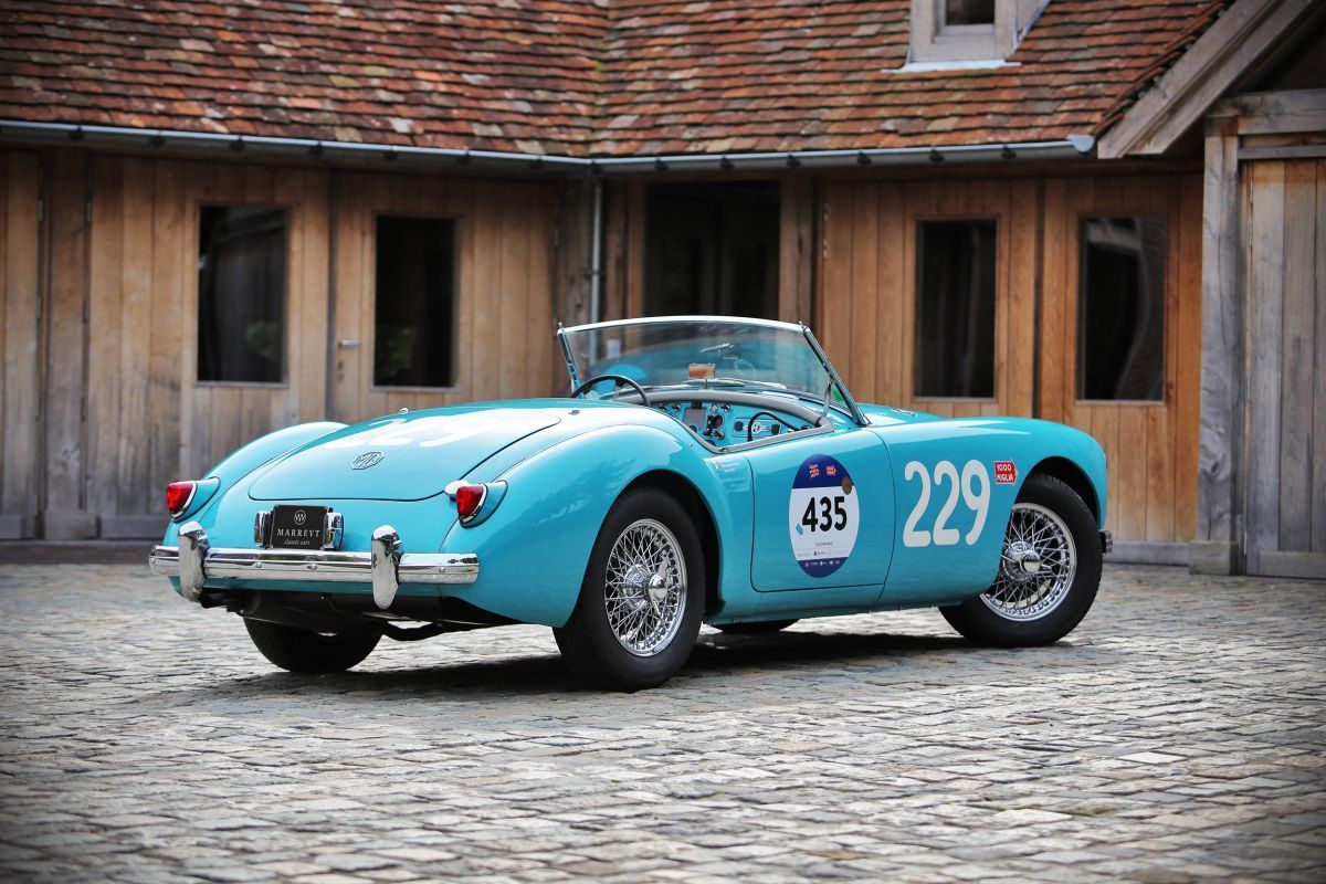 Marreyt Classic Cars is an exclusive classic car specialist in Belgium