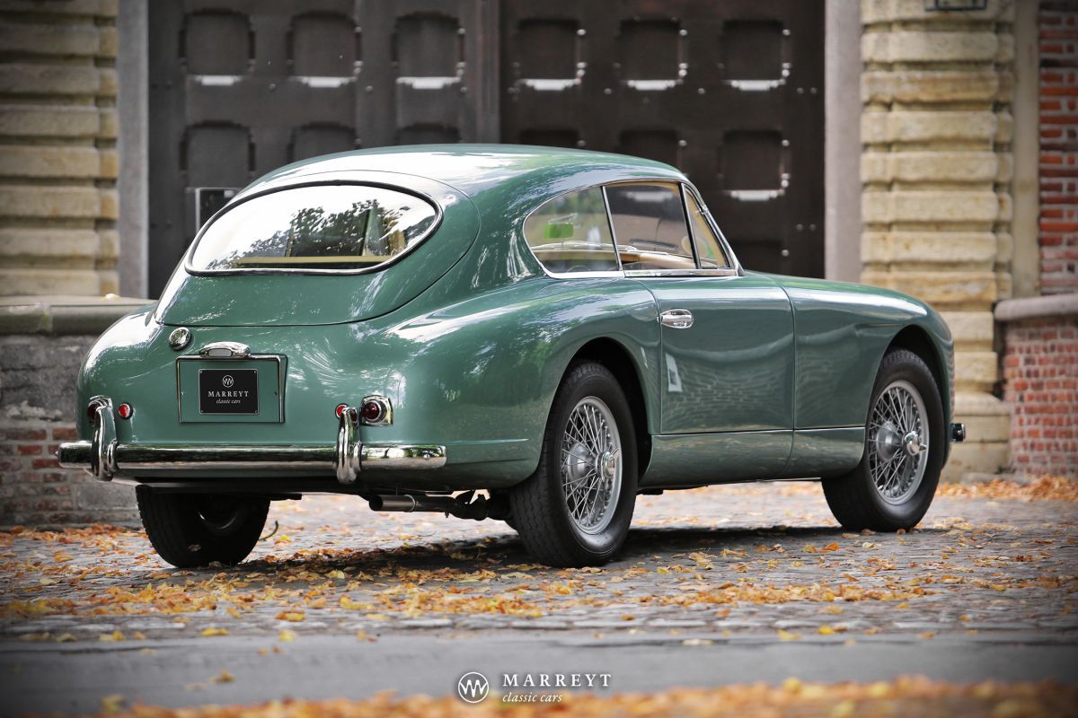 Marreyt Classic Cars is an exclusive classic car specialist in Belgium