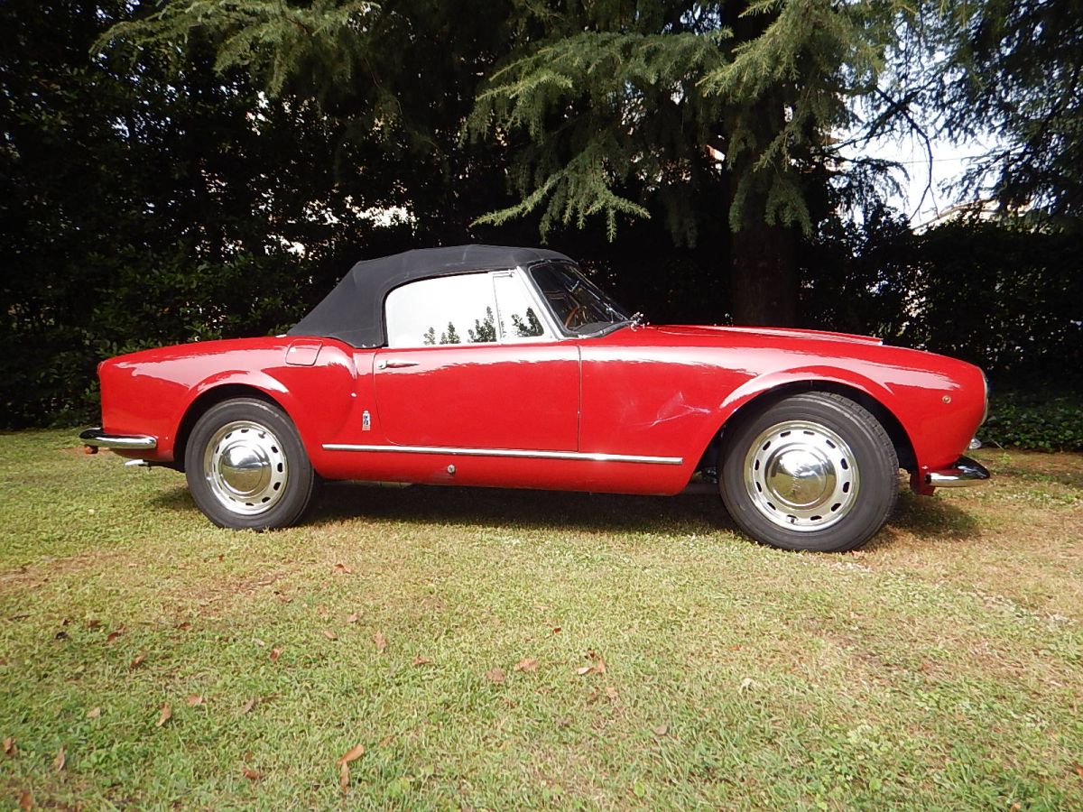 Preview of the rare Lancia Aurelia B24 convertible which will be exhibited in the OldCar24 stand at the Auto e Moto D'Epoca Bologna 2024 fair