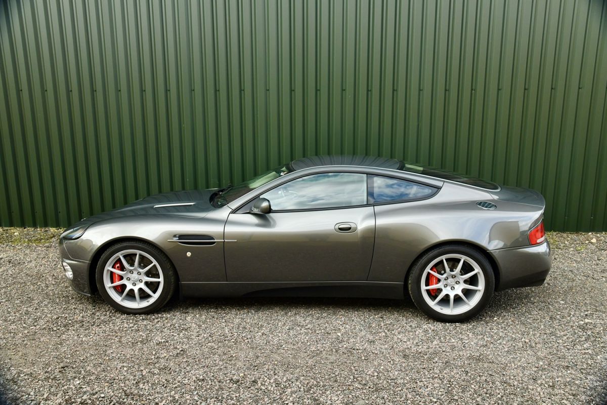 Classicmobilia: the dealership founded by Keith Riddington, a great Aston Martin expert
