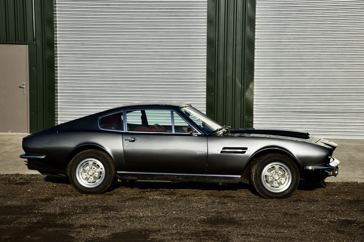Classicmobilia: the dealership founded by Keith Riddington, a great Aston Martin expert