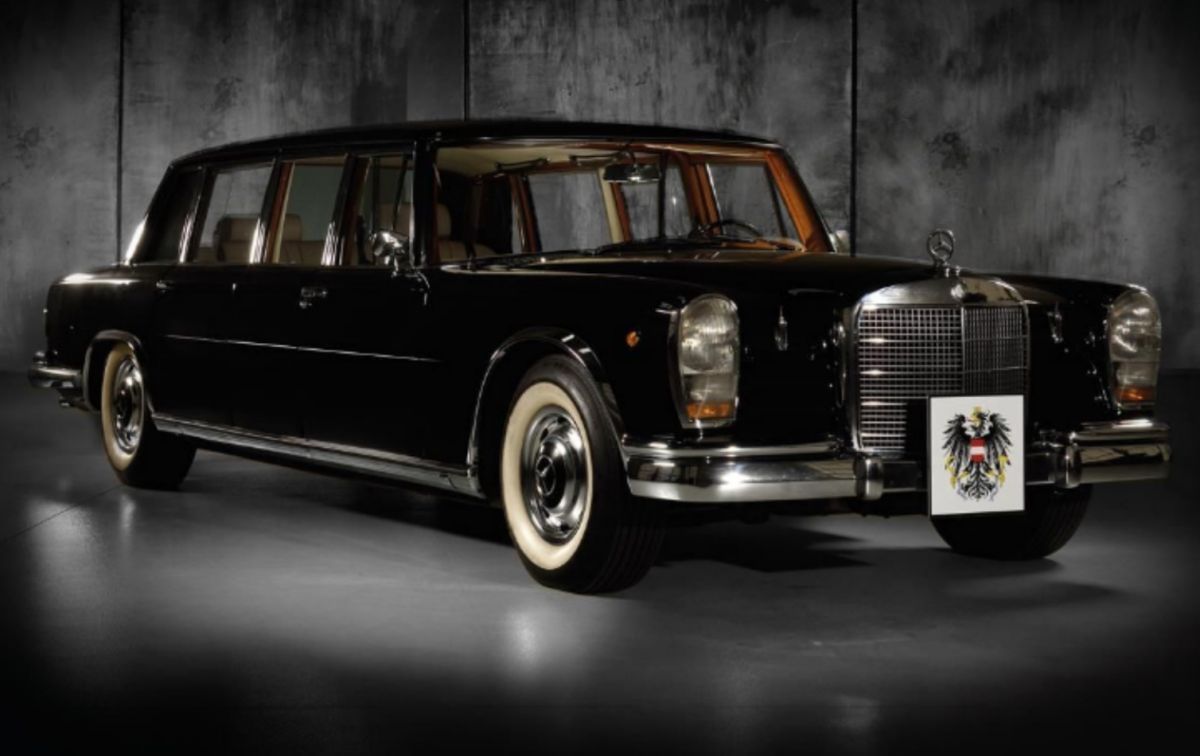 GREAT COLLECTIONS FOR LARGE AUCTIONS