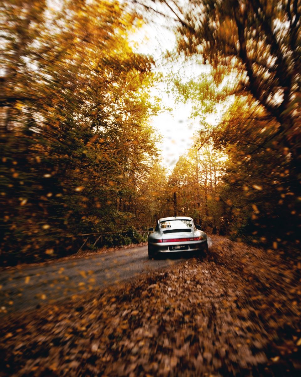  Youngtimer Cars Srl: Porsche passion