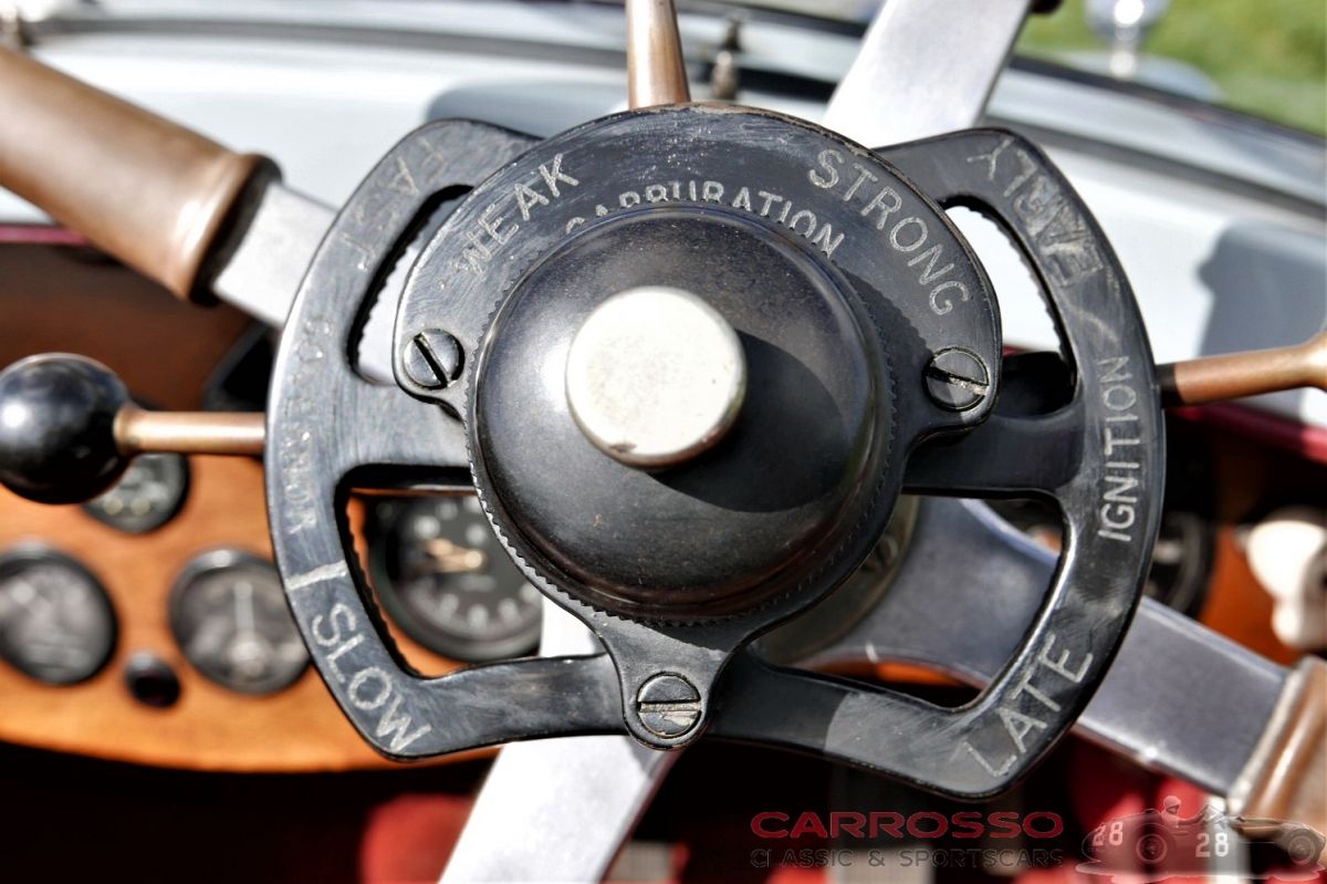 FROM THE CRAZY YEARS TO THE ROARING YEARS: ROLLS ROYCE PHANTOM 1 - 1928 