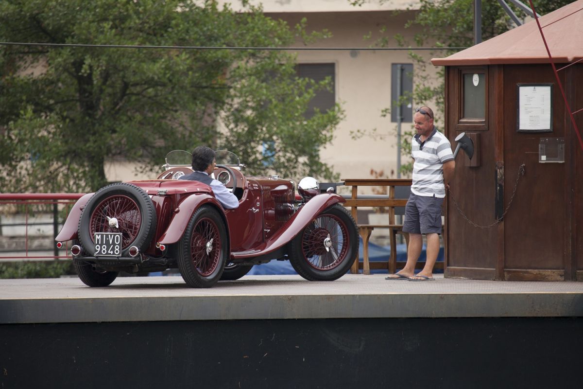 MG PB SPORT: British perfume