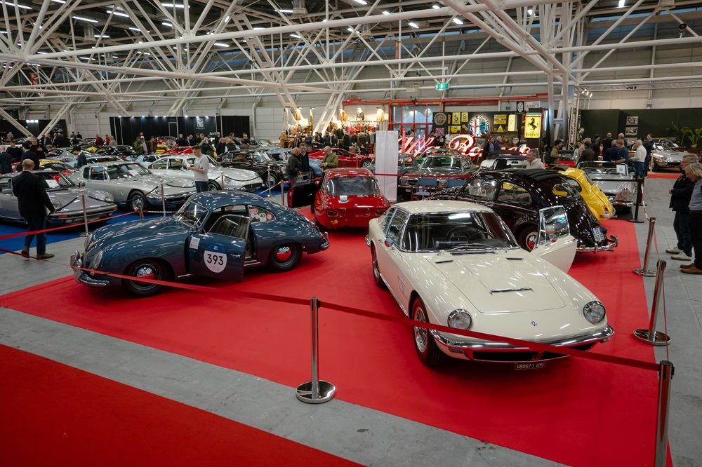 Bologna Vintage Cars and Motorcycles, Europe's largest classic car fair