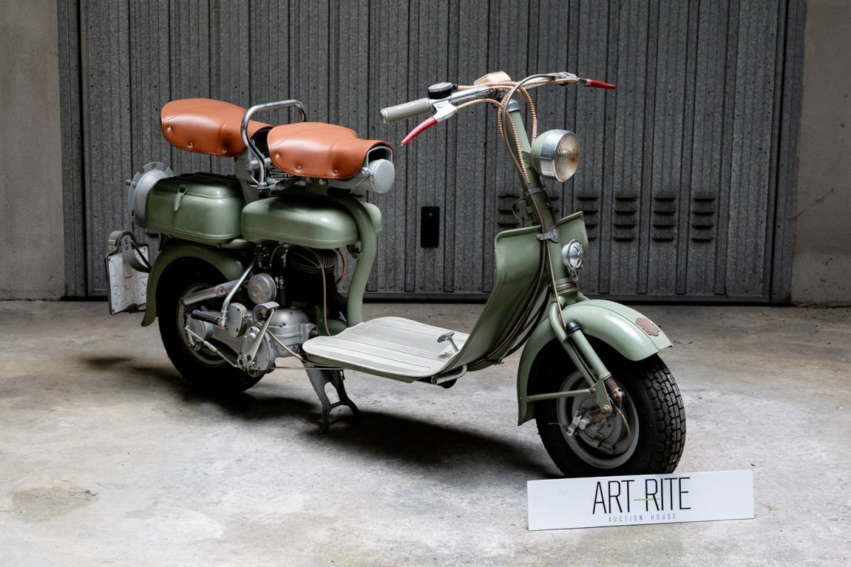 TRIBUTE TO MILAN: BORN ON THE LAMBRO BANKS, THE MYTHICAL LAMBRETTA IS THE PROTAGONIST OF ART-RITE