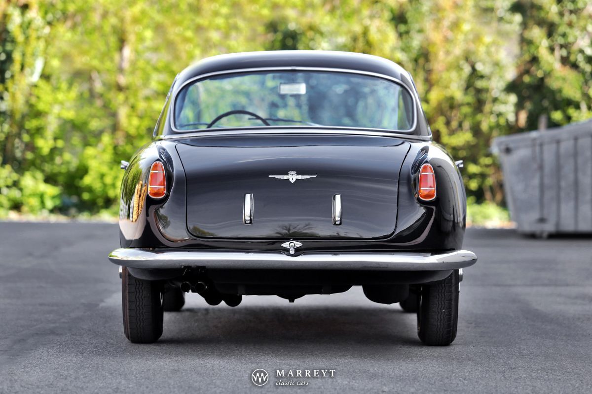 Marreyt Classic Cars is an exclusive classic car specialist in Belgium