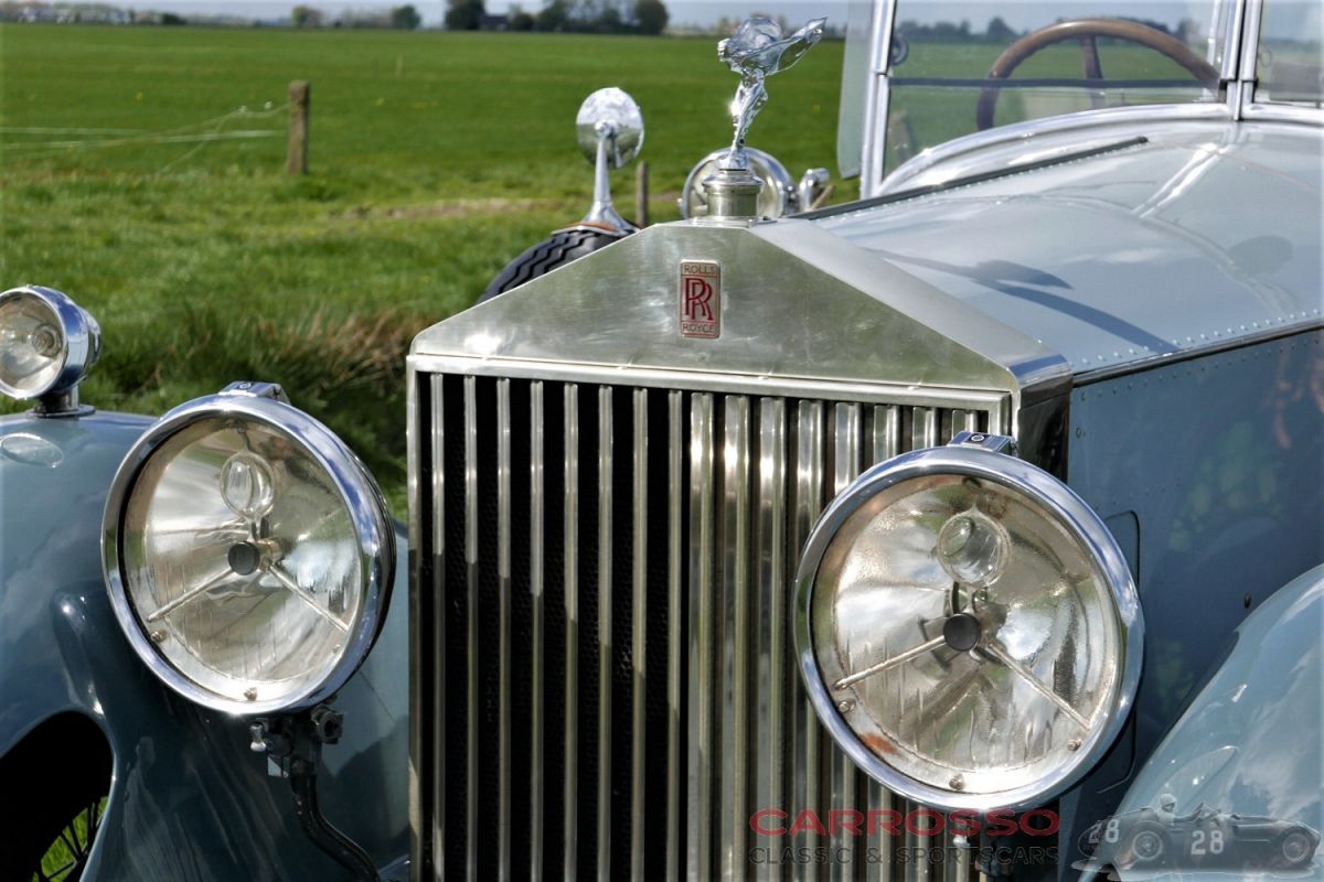 FROM THE CRAZY YEARS TO THE ROARING YEARS: ROLLS ROYCE PHANTOM 1 - 1928 
