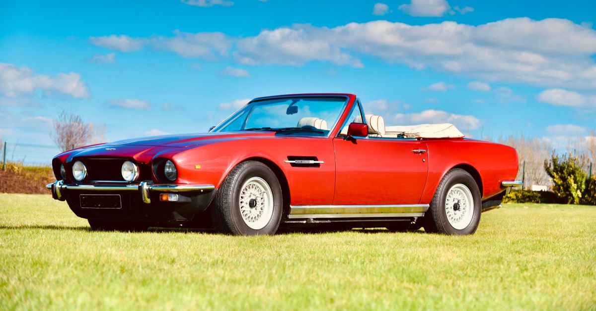 Classicmobilia: the dealership founded by Keith Riddington, a great Aston Martin expert