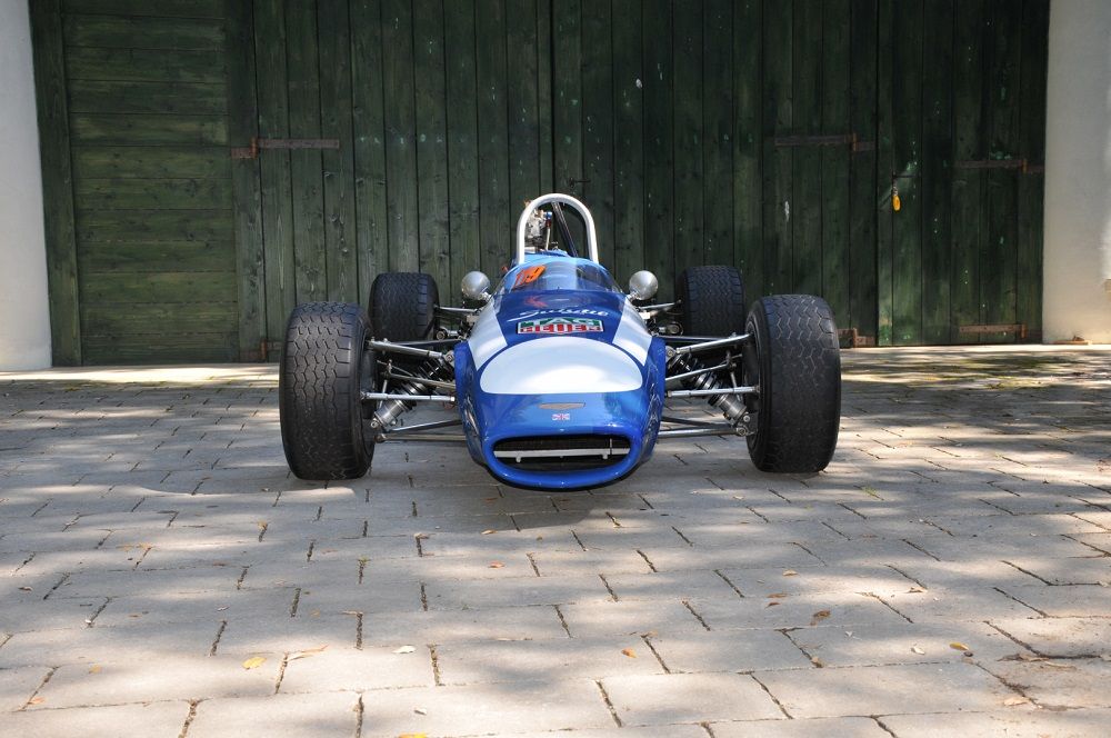 Aste Bolaffi: a Surprising and Varied Catalogue for the upcoming Classic Car Sale
