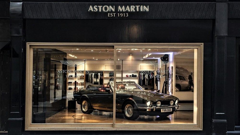 London: new Aston Martin showroom 