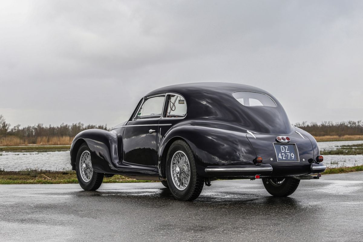 FINARTE LOT N ° 15: VERY RARE ALFA ROMEO 6C 2500 SPORT BERLINETTA BODY "Turinga"