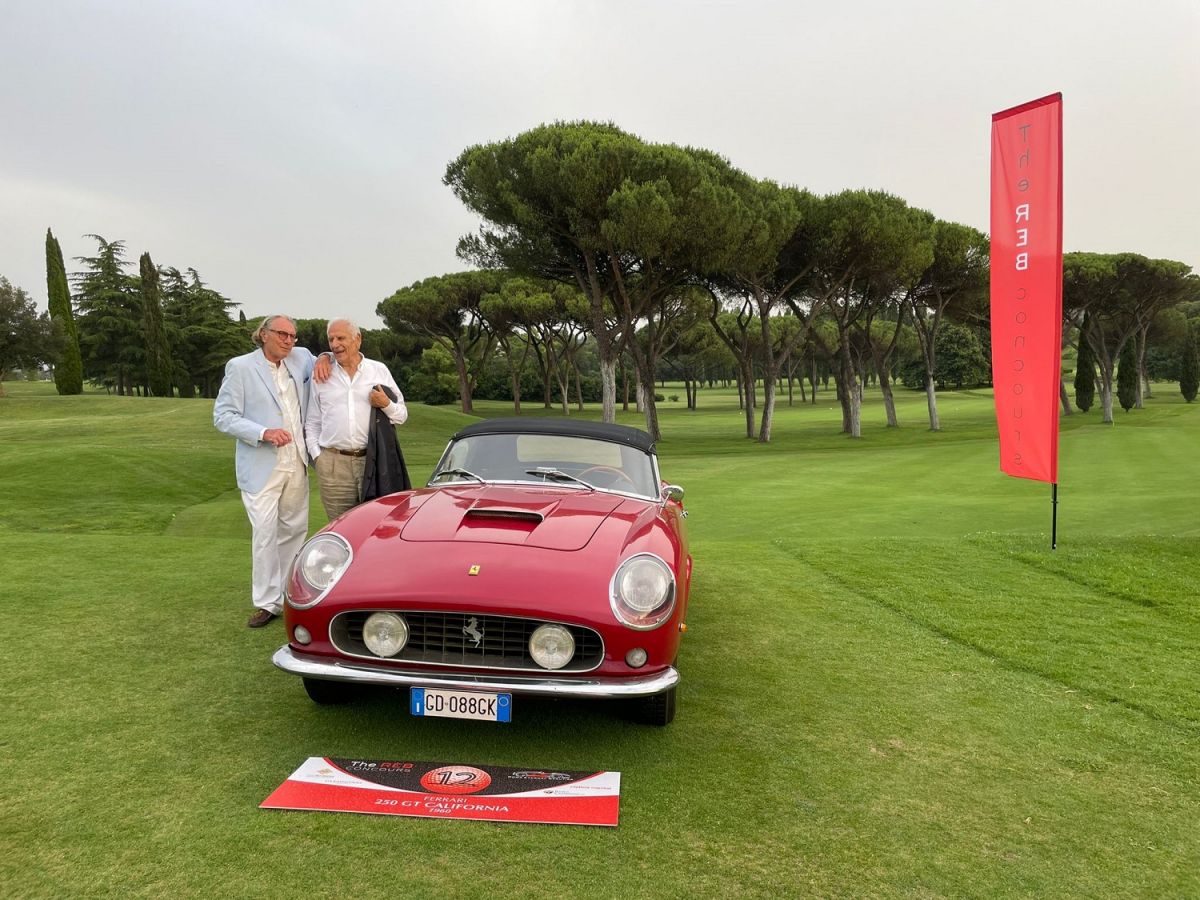 "Beautiful as Rome', the Ferrari 250 GT California wins