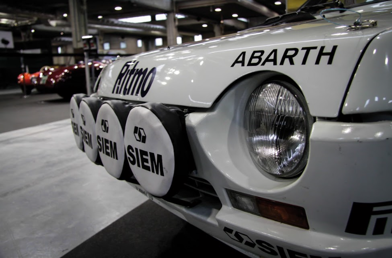 VERONA LEGEND CARS BEAUTIFUL, SPORTY AND DYNAMIC. THE THRILLS OF CLASSIC CARS