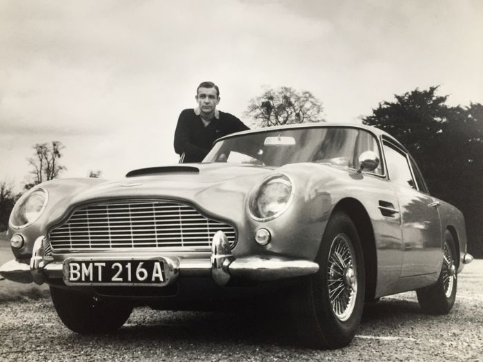 SEAN CONNERY, A MAN AND A CHARACTER ENTERED THE MYTH