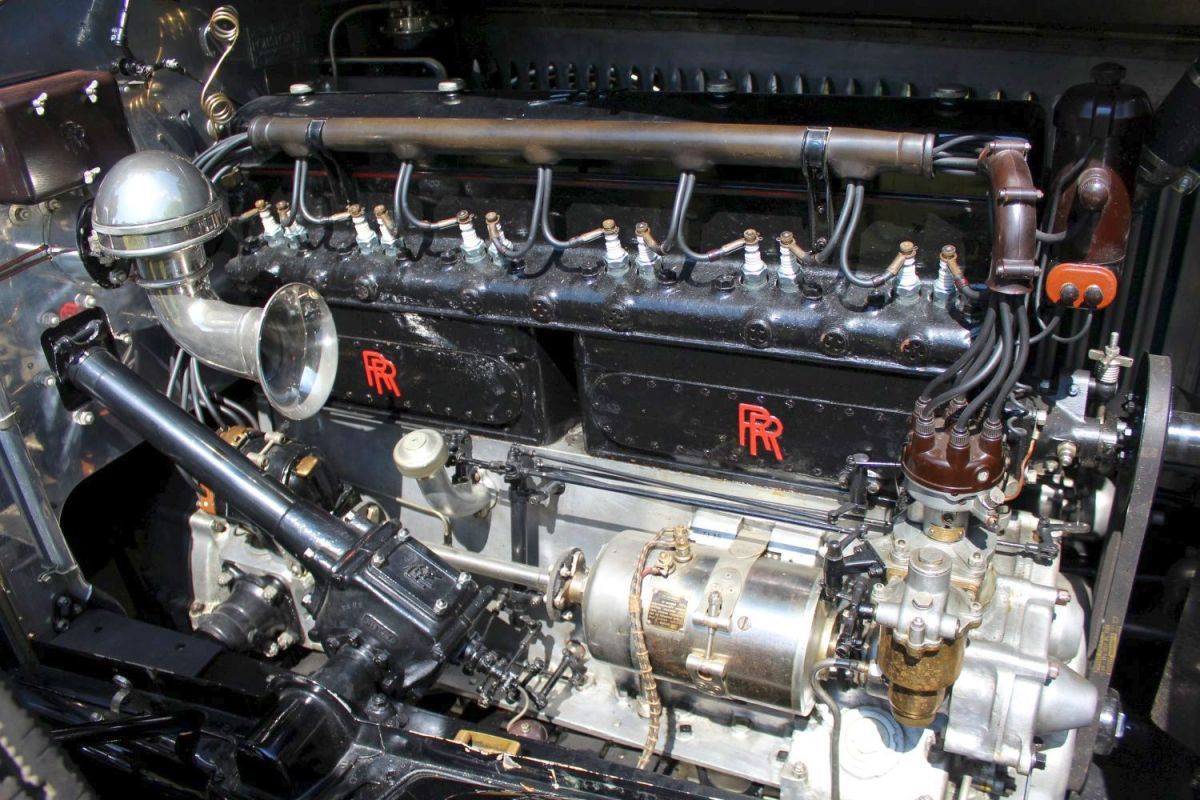 Marreyt Classic Cars is an exclusive classic car specialist in Belgium