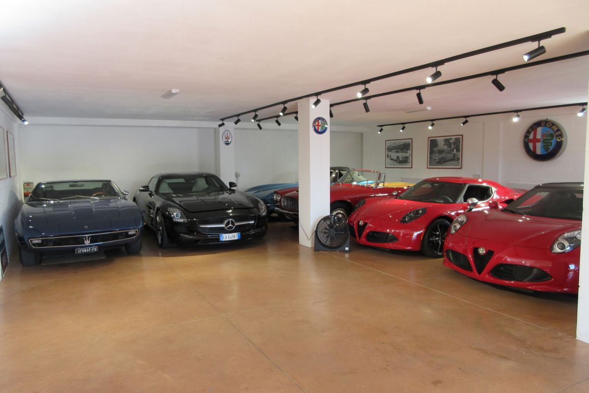 Montini Automobilii: where cars tell stories