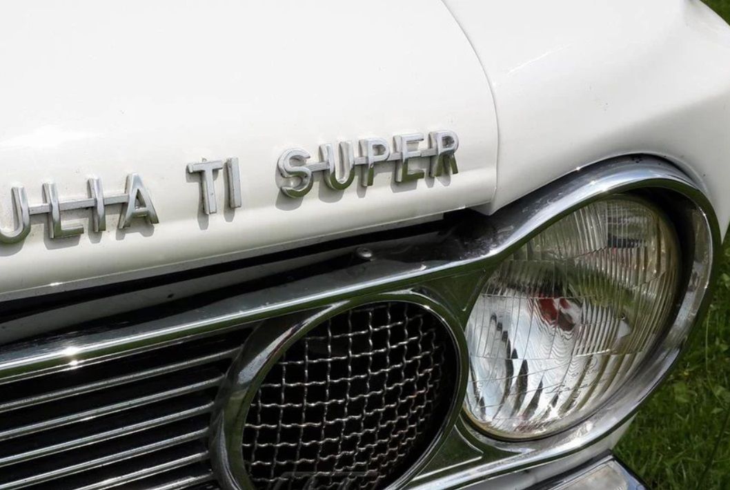 ALFA ROMEO GIULIA TI SUPER 1963: THE SEDAN THAT WON THE RACING