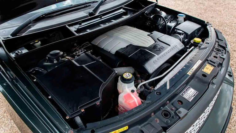 Queen Elizabeth II's Range Rover Supercharged Vogue SE sold at auction for £175,500.